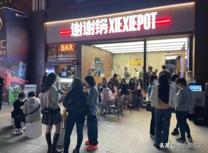 盘点2021年10大网红火锅，有的靠老板娘颜值走红，各个身怀绝技