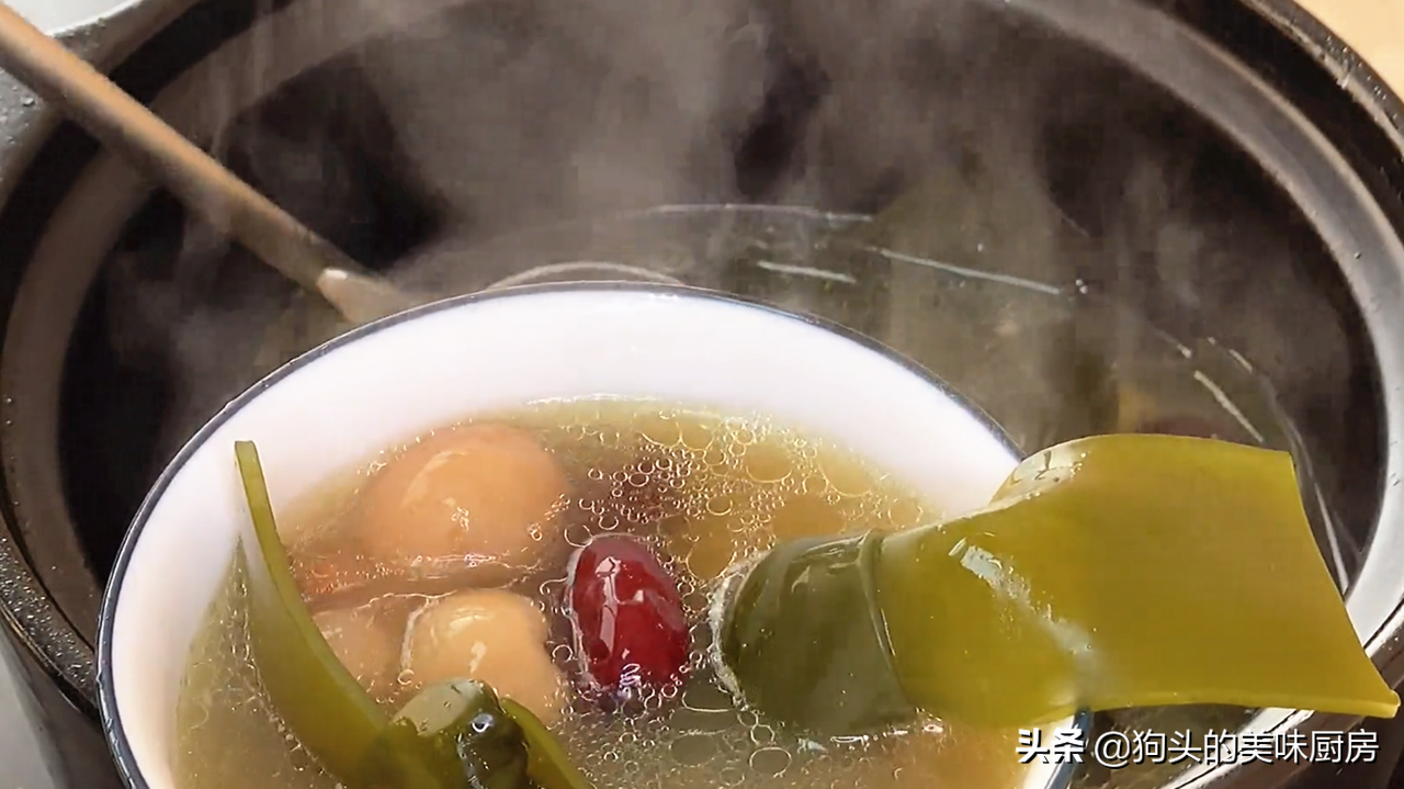 排骨这样做真的好吃，不仅有肉吃还有汤喝，肉汤鲜美，非常实用