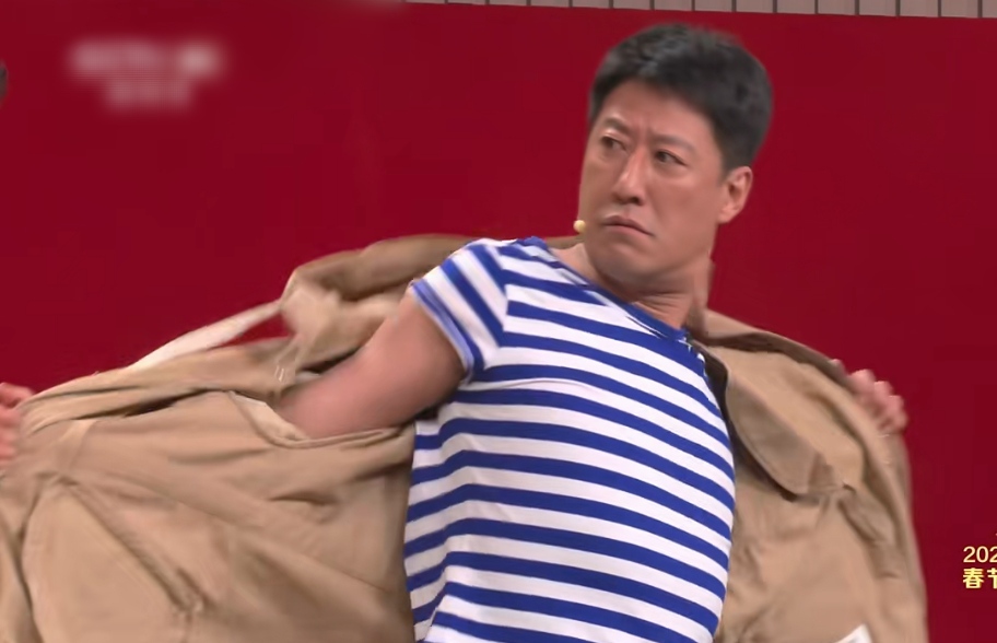 "神剧专业户"于震第一次上春晚就翻车,不是谁都能演好小品