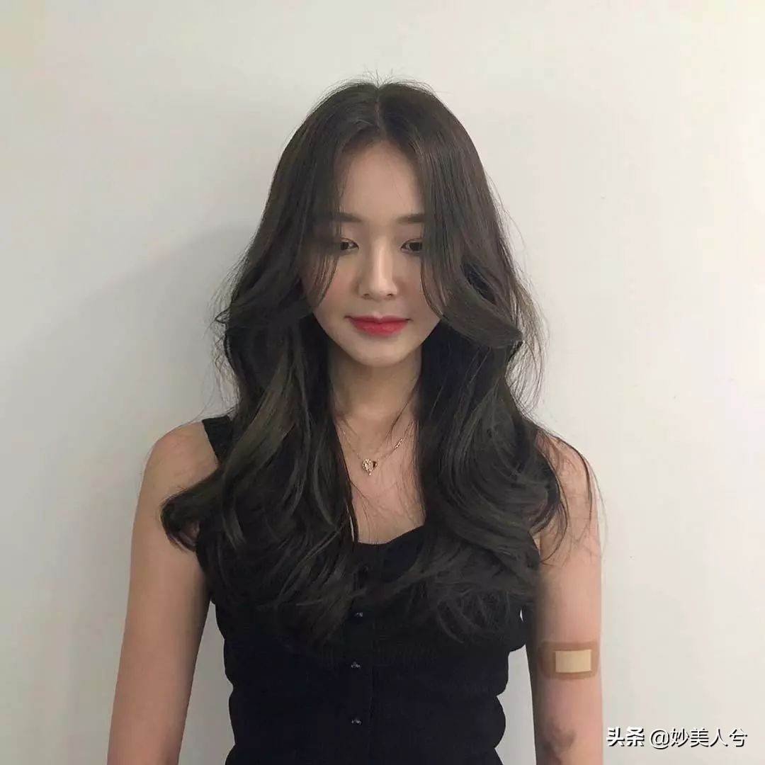 2022春天,我劝你换个发型!最受欢迎中长发型推荐