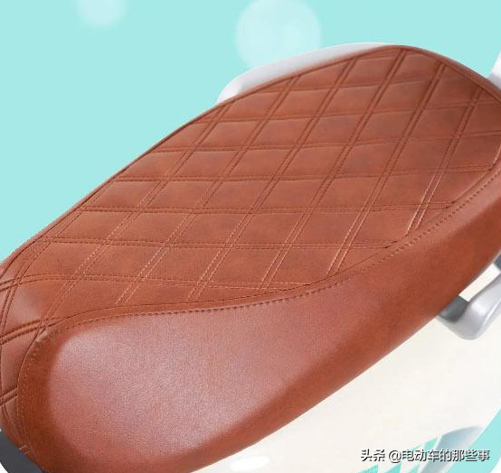 2款高续航电动车来了，百公里不用充电，动力强悍，享受驾驶乐趣