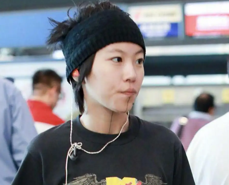 上海贵族学校长什么样？有钱也得排队，“天后”王菲也要托关系