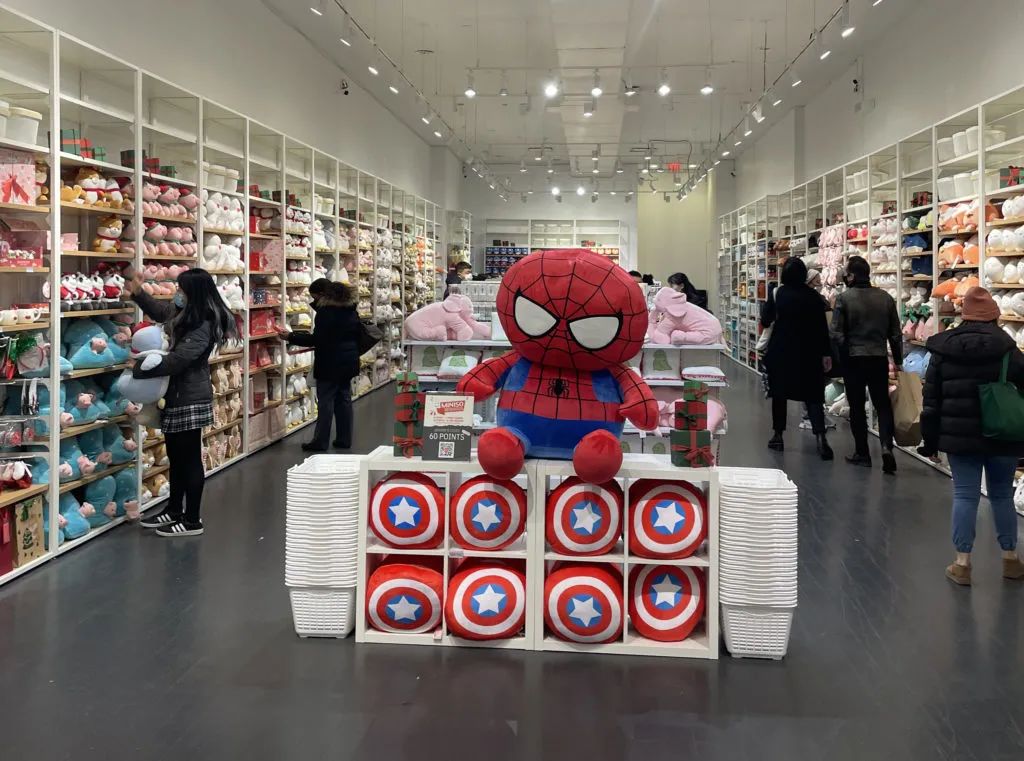名创优品第一家店（名创优品十元店加盟）