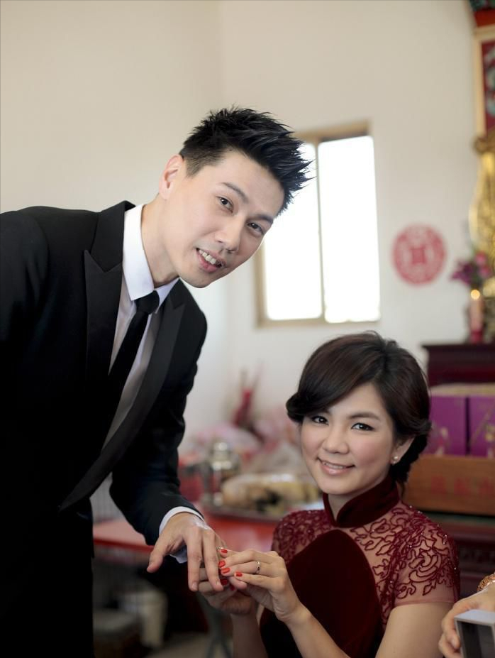 Ella庆祝结婚10周年，提前过母亲节被儿子治愈，网友赞劲宝很会撩