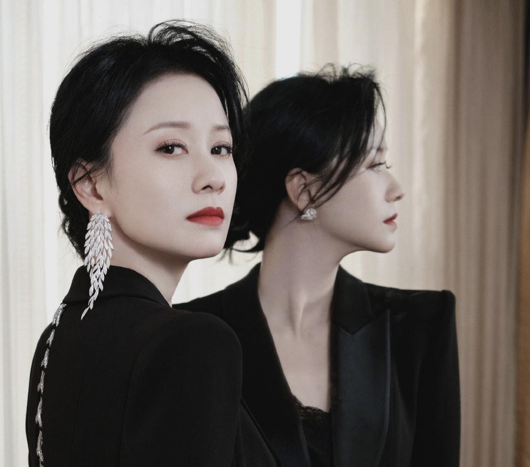 越老越有魅力的女明星，我只服这12位！连鱼尾纹都充满着女人味