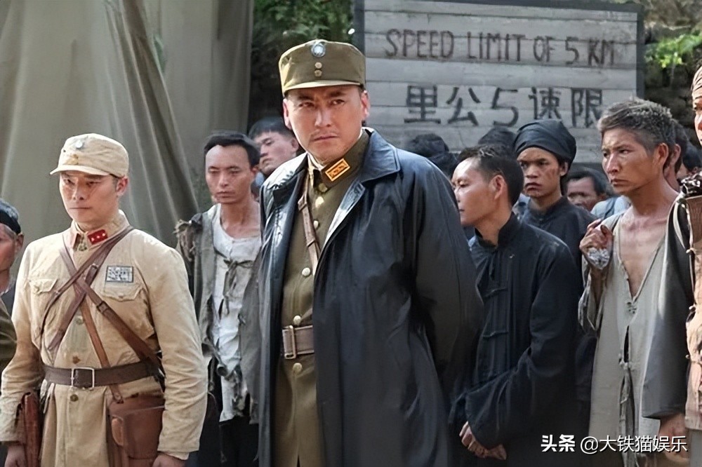 年轻时玉树临风，中年颜值垮了一地，这7位男神亲手砸了童年滤镜