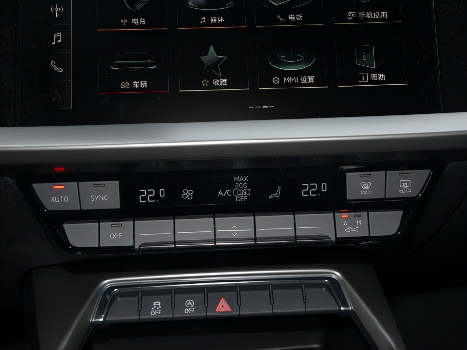 入门级豪车二选一，奥迪A3与宝马1系哪一款性价比更高？