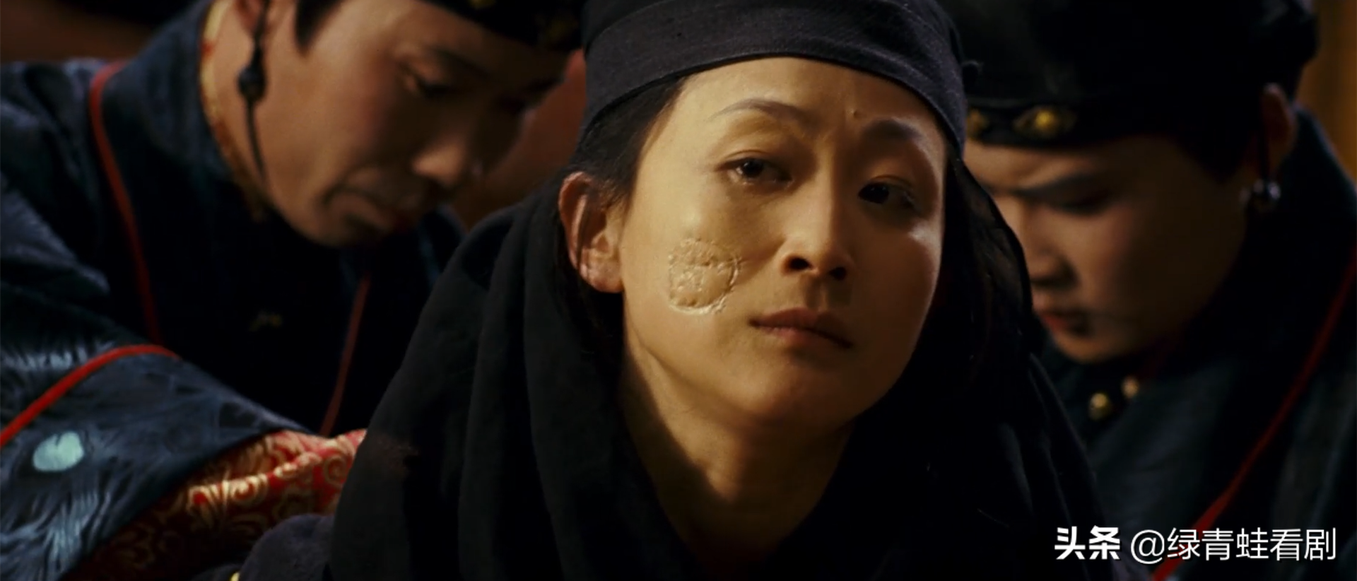 张艺谋斥资3.6亿，为打造巩俐女皇梦，周杰伦成最惨工具人