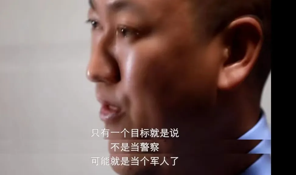 吸毒男星复出拿影帝，缉毒警察的命谁来还