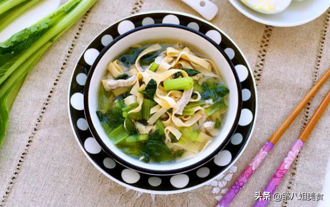 建議中老年人：少喝米粥，多喝這6種&ldquo;營養湯&rdquo;，好喝又養胃