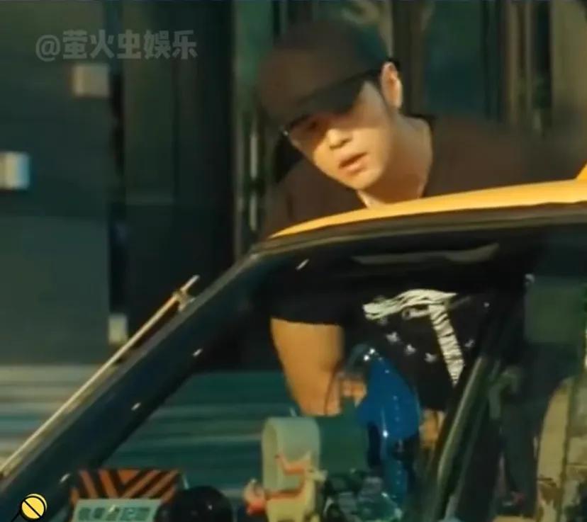 杰伦，这是宁愿给打车费也不出新专辑吗？