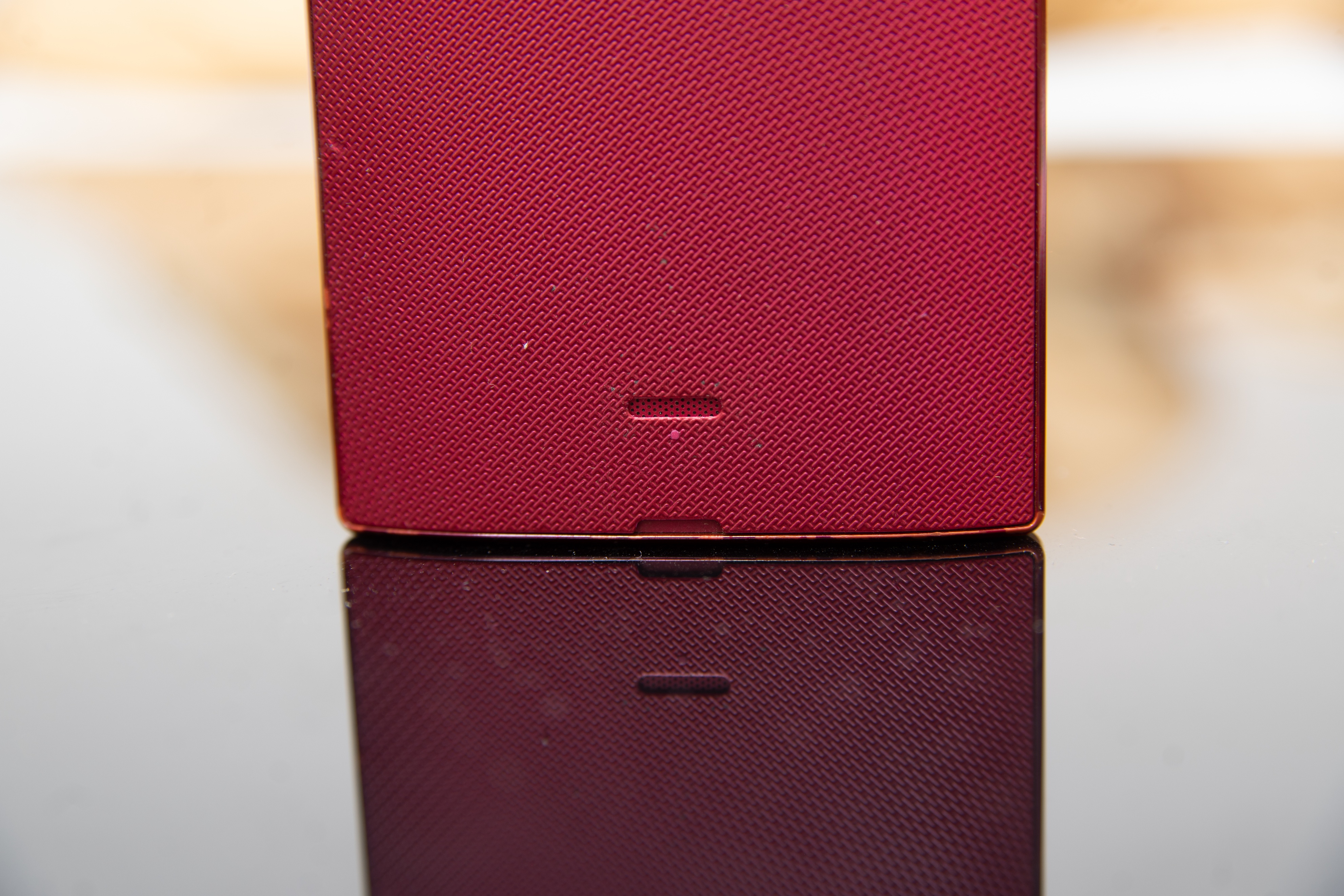 全面屏鼻祖-夏普402sh(外观与屏幕)