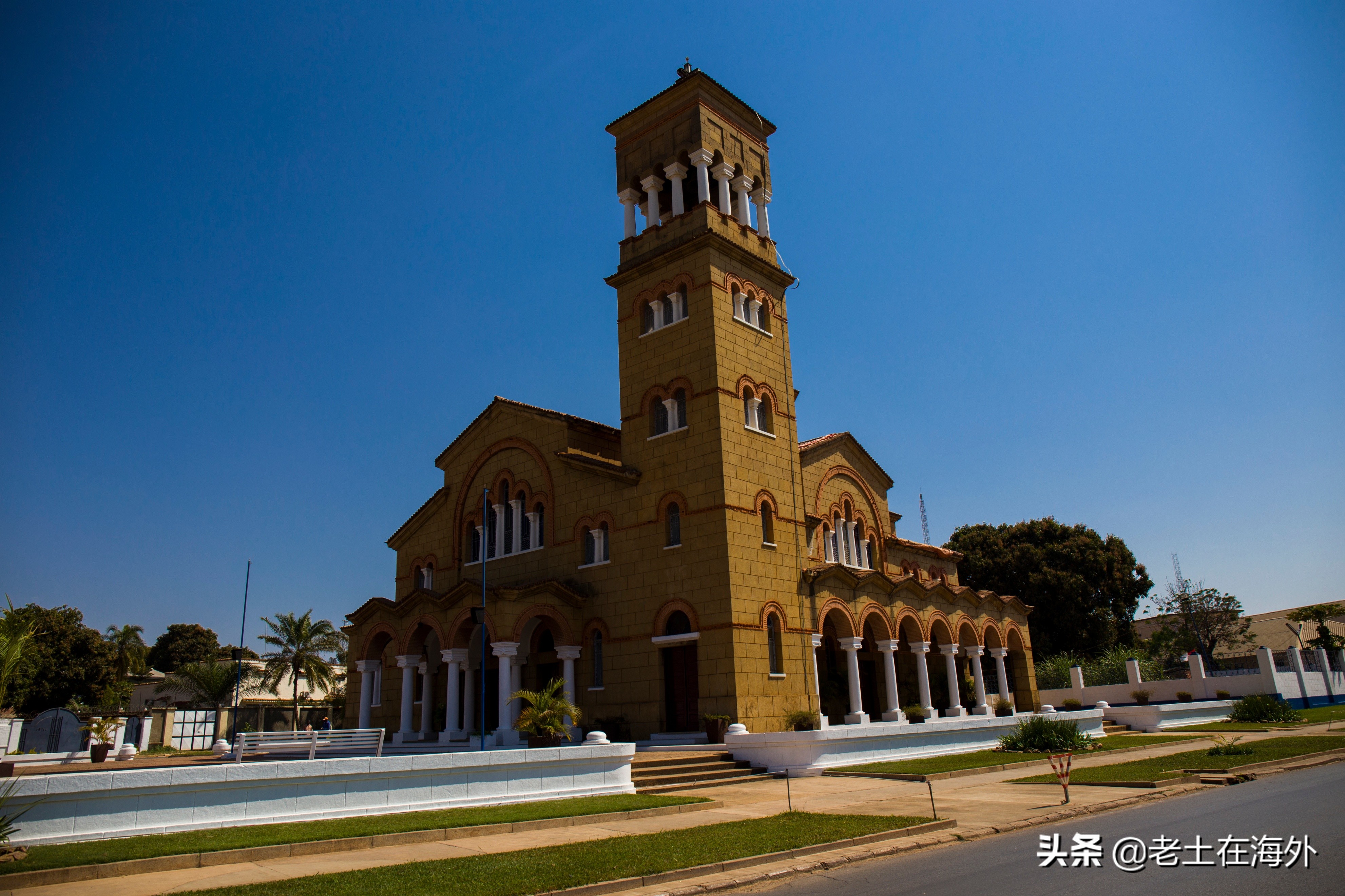 2万多中国人居住在刚果金,150多家中资企业,在刚中国人现状