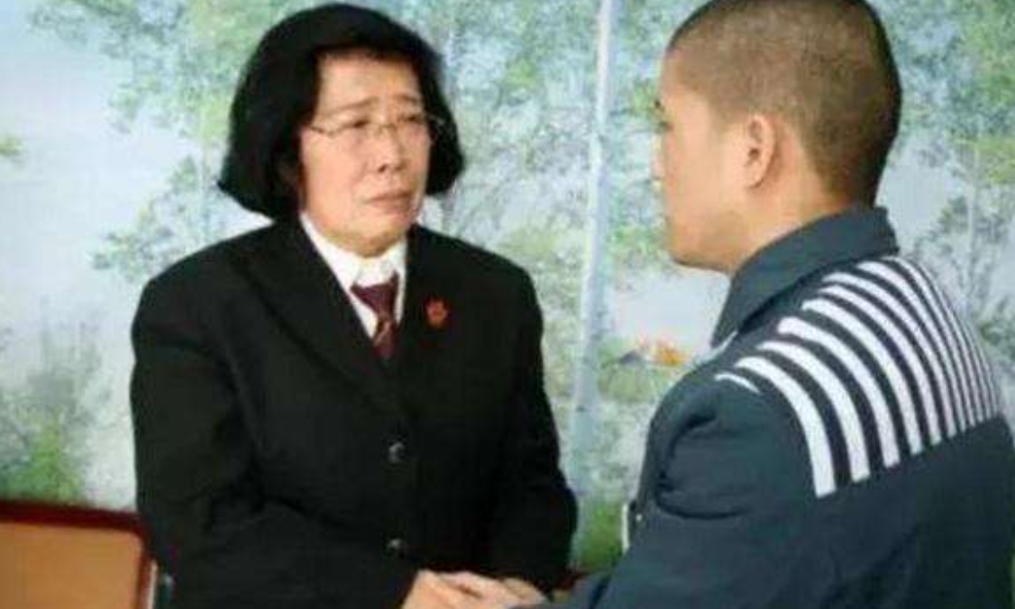 2009年，江西一高考状元抢银行10万被判10年，出狱再考入985名校