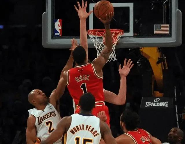 nba经典比赛回顾高清（回顾NBA十大经典圣诞大战）