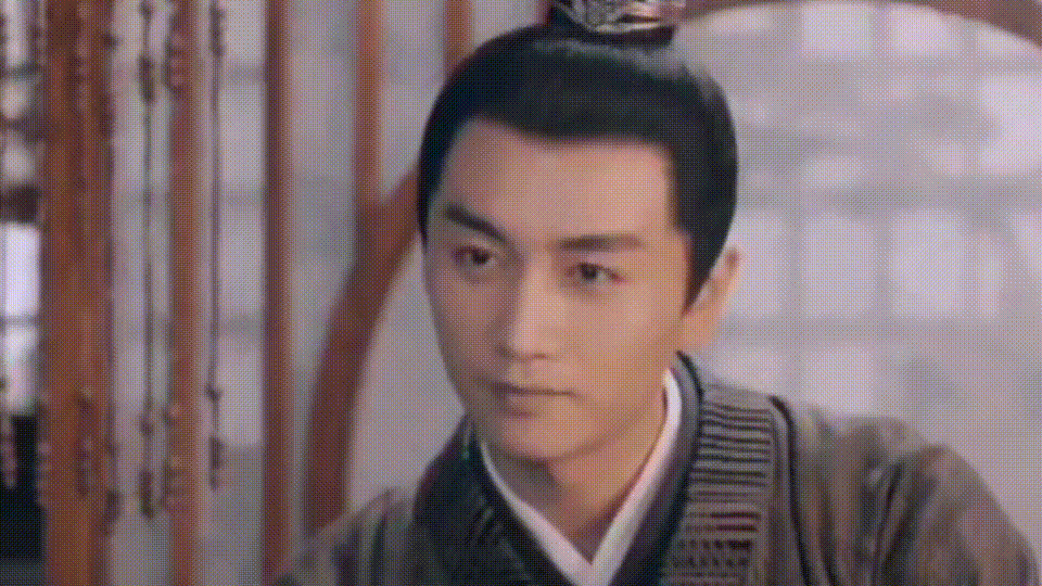 任嘉伦与陈晓古装眼神戏对比，一个眼神开车，一个眼神拉丝