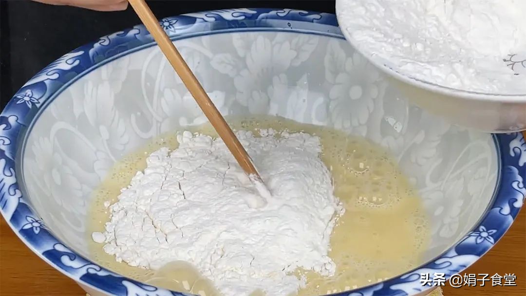 发糕制作教程（10步教你制作好吃的发糕）