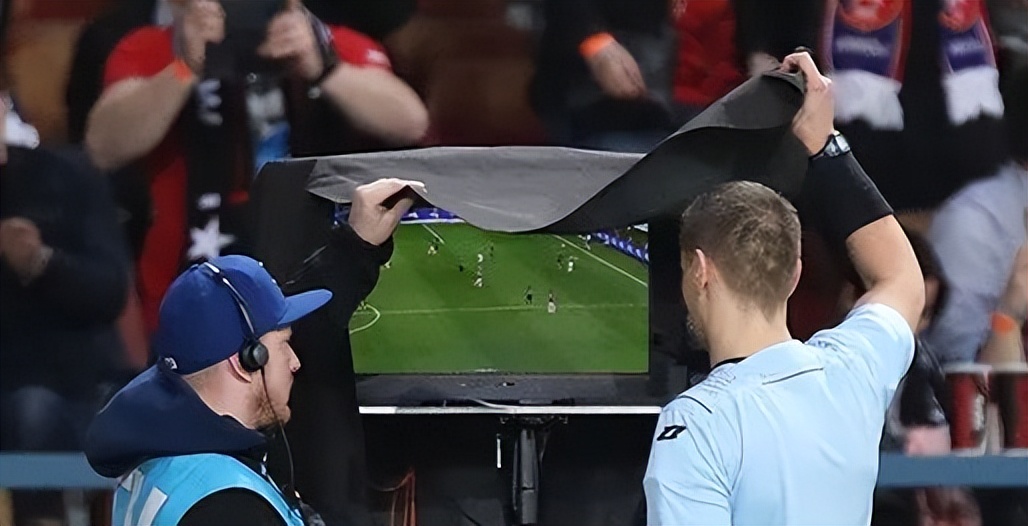 世界杯的足球是不是中国造（卡塔尔世界杯中国队没去成，但是，中国制造的足球可是去了）