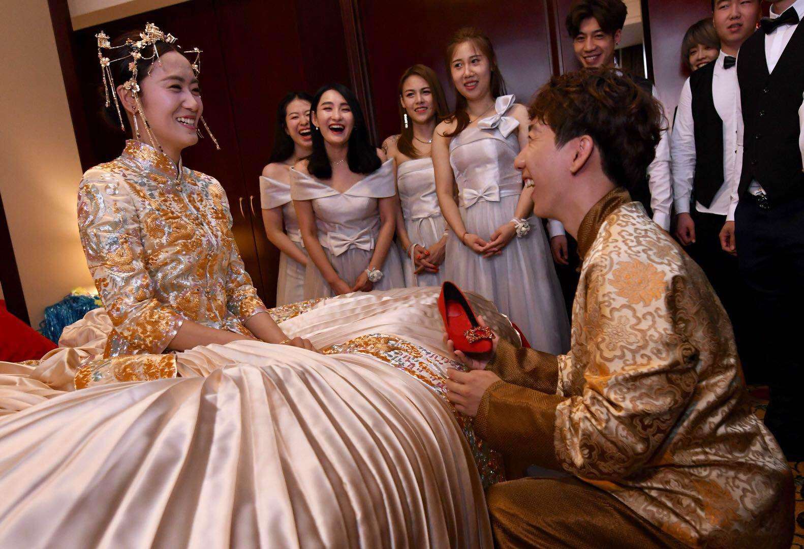 (短道速滑韩天宇:父母卖房供他滑冰,与妻子相互成就,心疼武大靖)