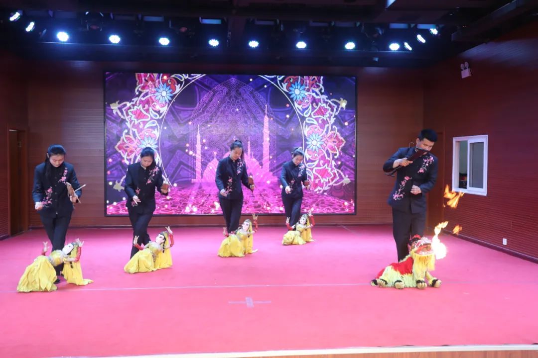 合陽縣文化館舉辦慶祝“六一”兒童節(jié)暨“2022·向新春”青少年書畫展頒獎活動