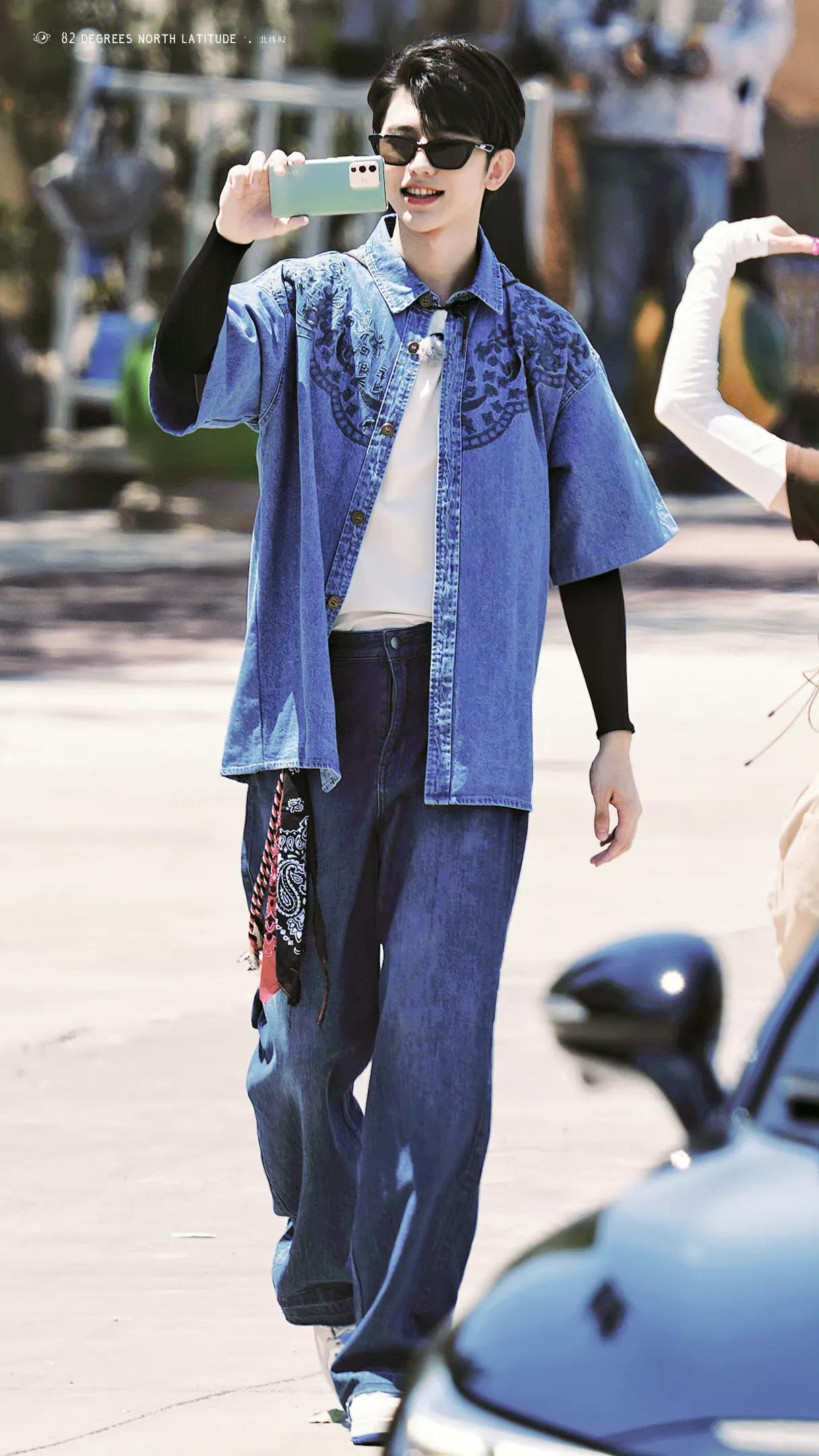 《奔跑吧》直播截图之蔡徐坤和跑男新疆路透来啦