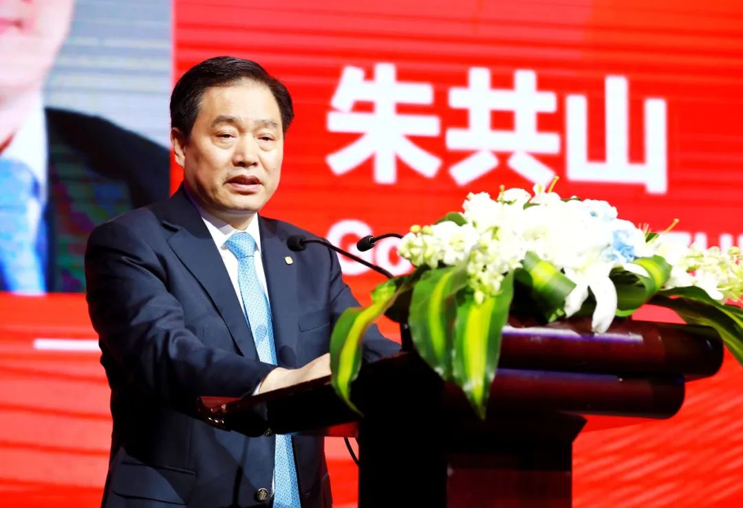 朱共山的"能源帝国":有5家上市公司,2架私人飞机,身价265亿