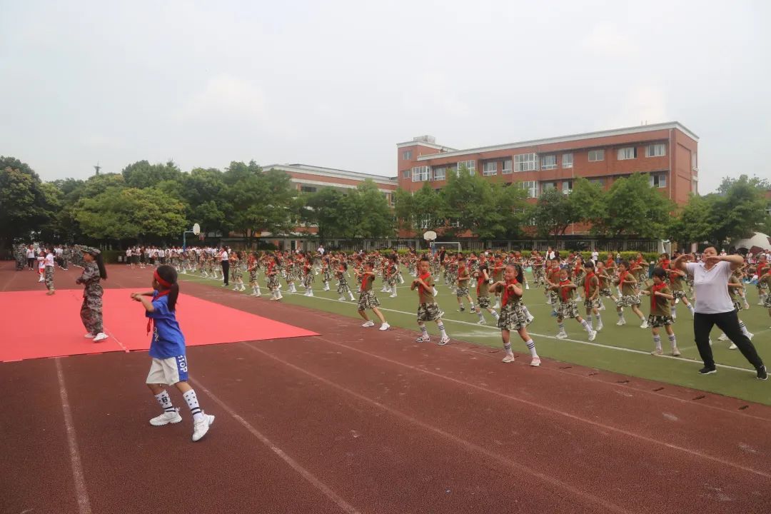四川天府新区合江小学热烈庆祝“六一”国际儿童节
