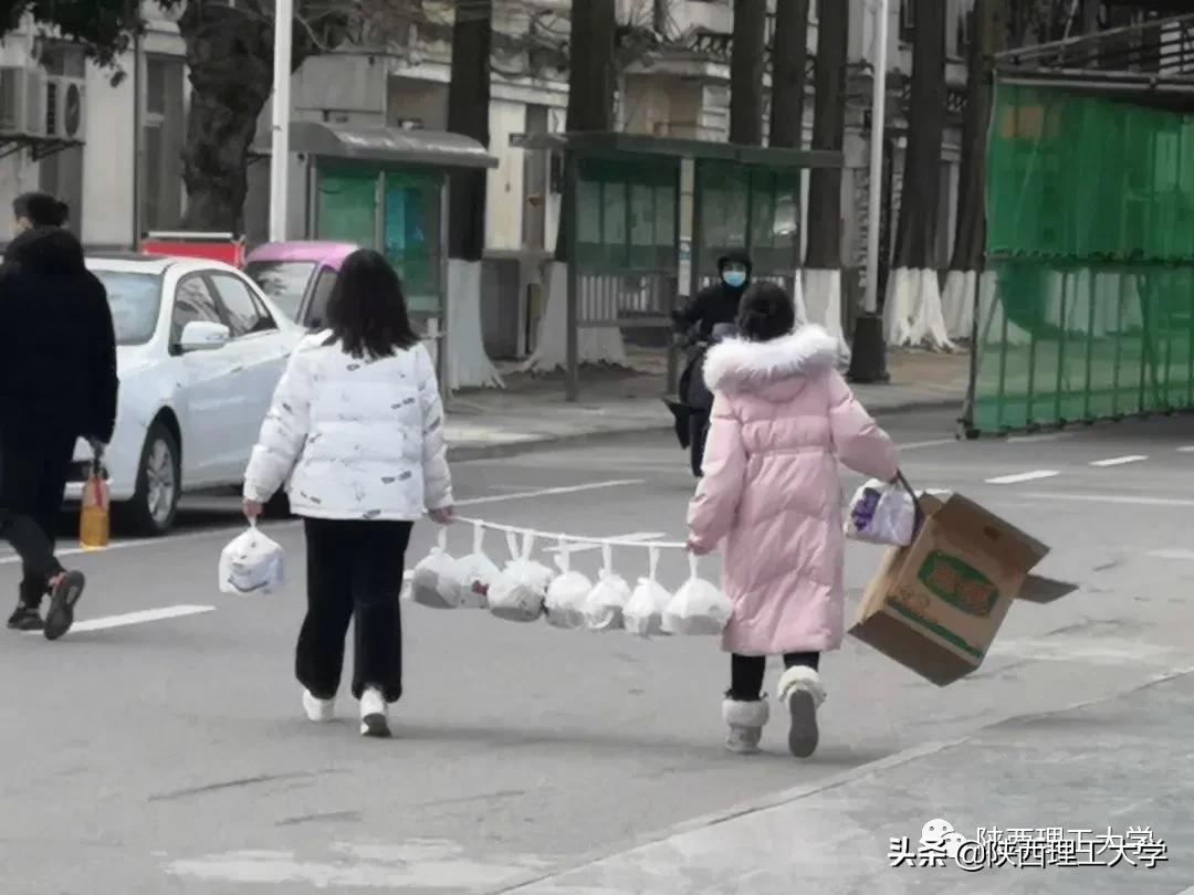 宅宿抗疫丨看理工学子花式宿舍生活