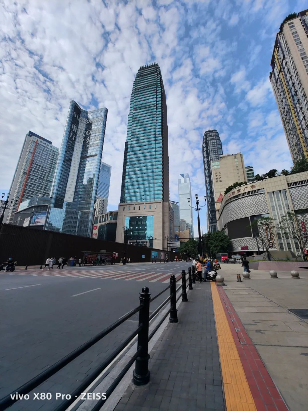 ?vivo X80 Pro测评：全系“升杯”，享受旗舰影像体验