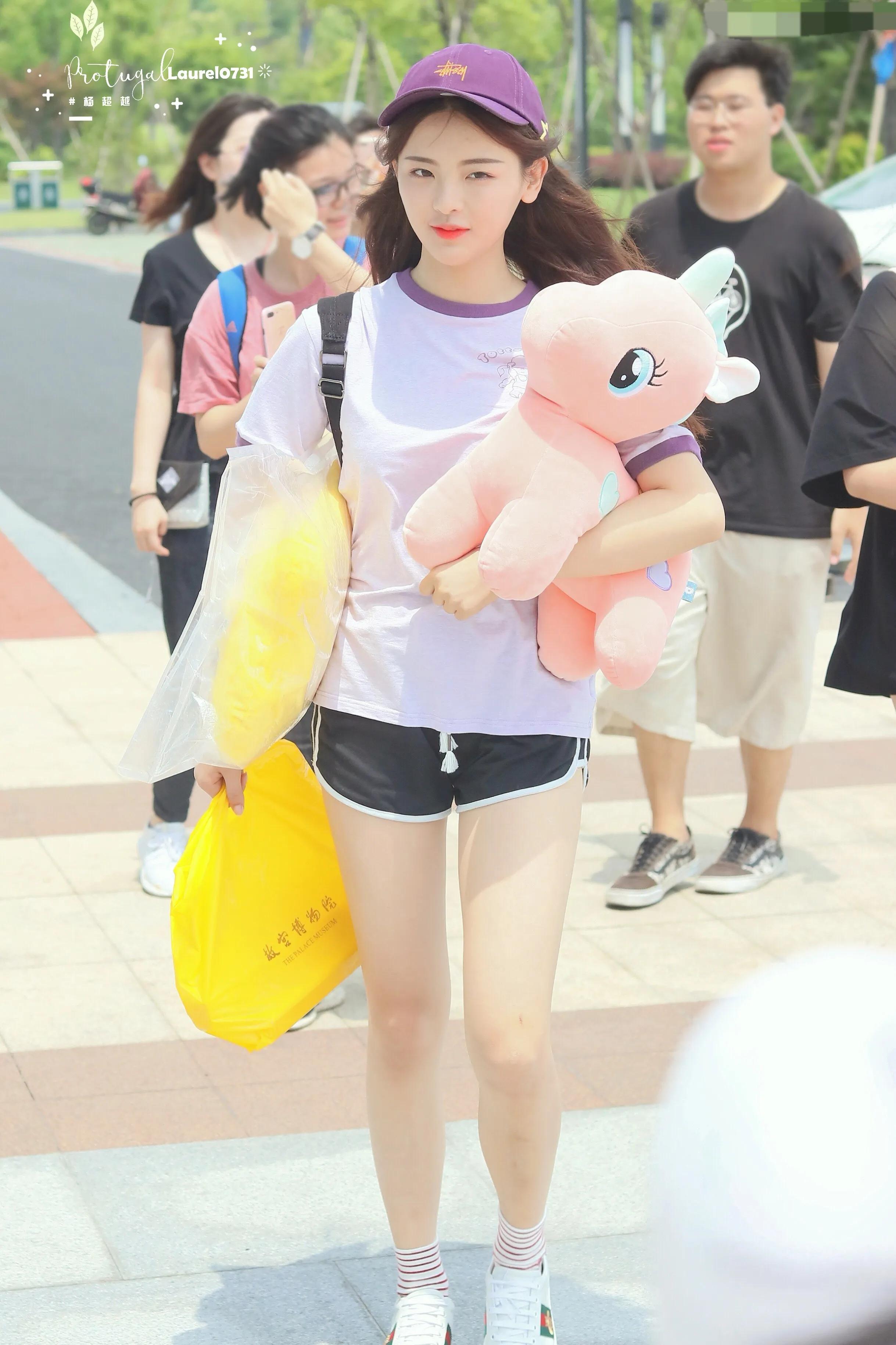 杨超越101时期，真的好青涩