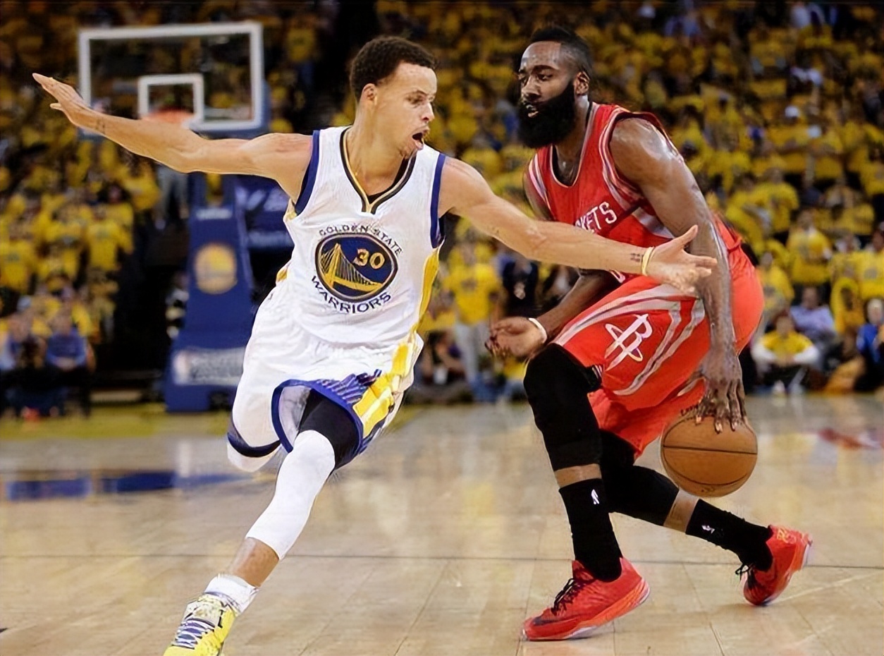 哈登vs库里能力大Pk（同是09年的库里和哈登谁更强一点，12项数据对比，结果悬殊非常大）