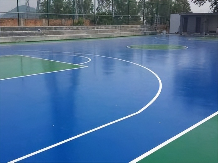篮球场硅pu多少钱一平米(做一个篮球场地面要多少钱?