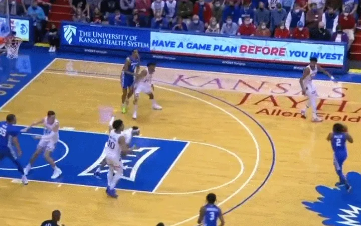 2022年选秀巡礼：继承肯塔基的荣光——泰泰-华盛顿