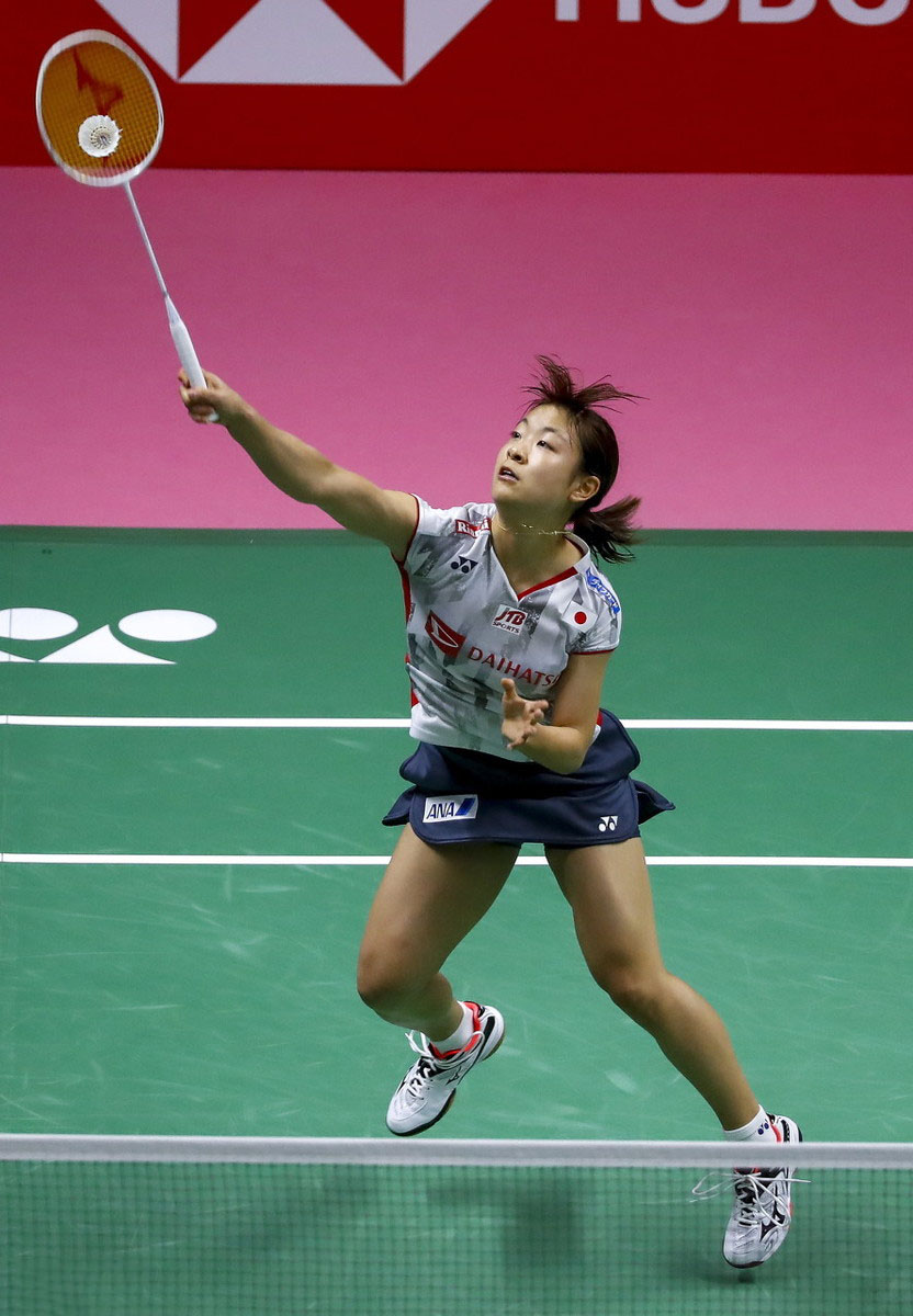 羽毛球杀球握拍姿势图解法(羽毛球教练口中的错误握拍动作,有哪些经常