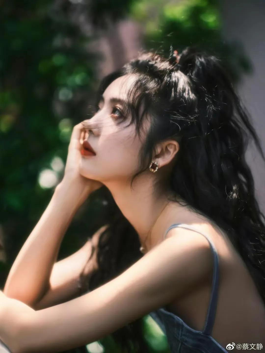 高圆圆、古力娜扎、蔡文静美图大赏，微微一笑很倾城