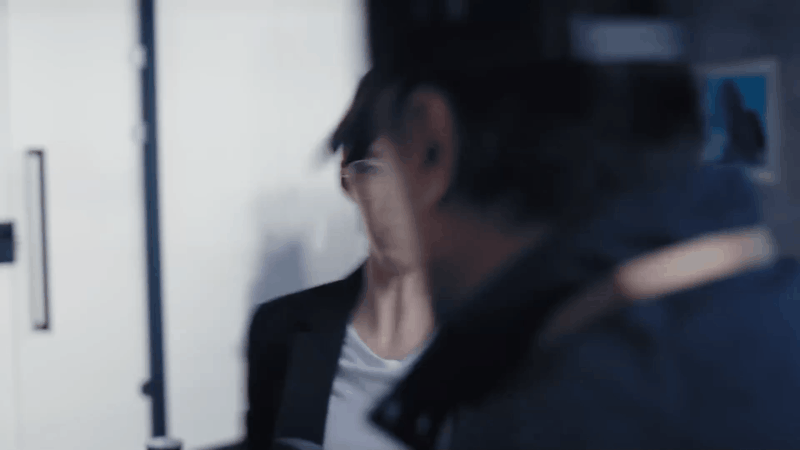 “硬汉小生”黄景瑜：从服务员到一线男星，他只用了两年时间