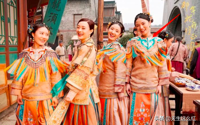 30岁超模如何拿下李亚鹏？我更好奇50岁李亚鹏如何拿下小美女