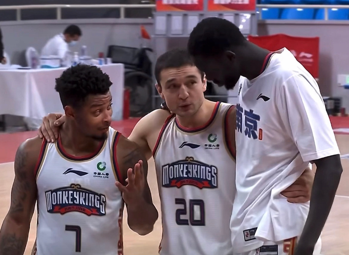 哪里查cba球队数据（CBA第一阶段比赛结束，看看最终的排名和各项数据统计情况）