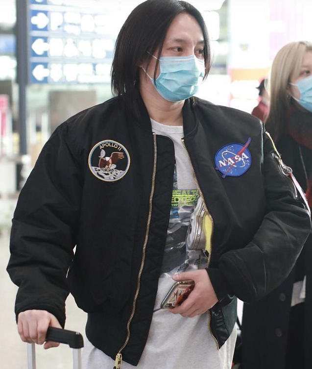 瘦到病态，动脸成瘾，切胃、剪肠齐上阵，内娱的畸形审美真可怕