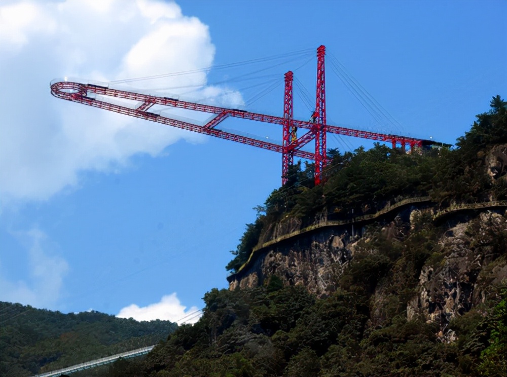 浙江旅游：绿色中国行走进金华磐安（图）