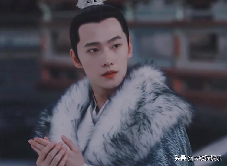 气质不行就别穿貂了，10位古装美男告诉你啥叫貂皮上身，贵气逼人