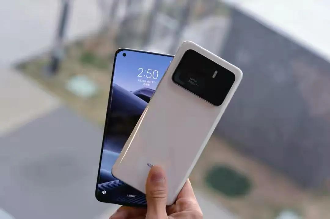 小米11系手机质保外烧WiFi烧主板如何处理？“机皇”变“圾皇”？