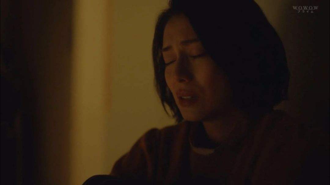 “回到灯”：所有来自出生的女性，血泪