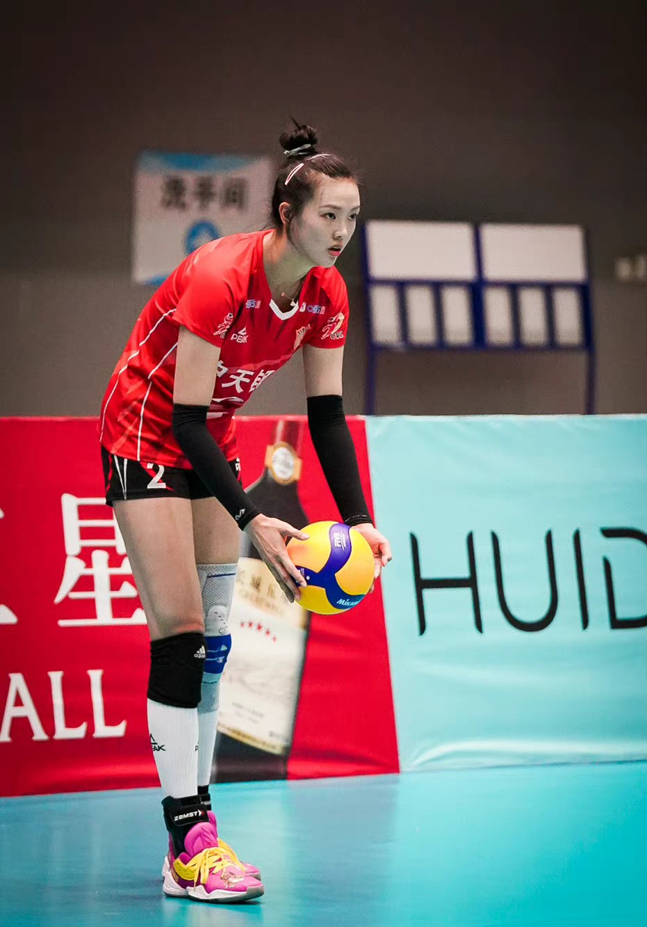 《跑男》第十期路透照曝光，迎来多位奥运冠军，全员走运动风格