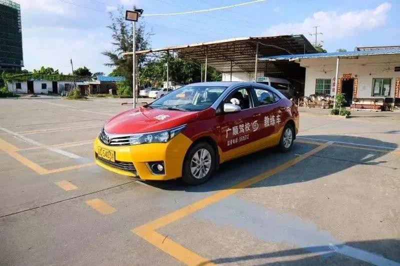 既然日系车省油还耐用,那为何教练车,出租车大部分是大众呢?