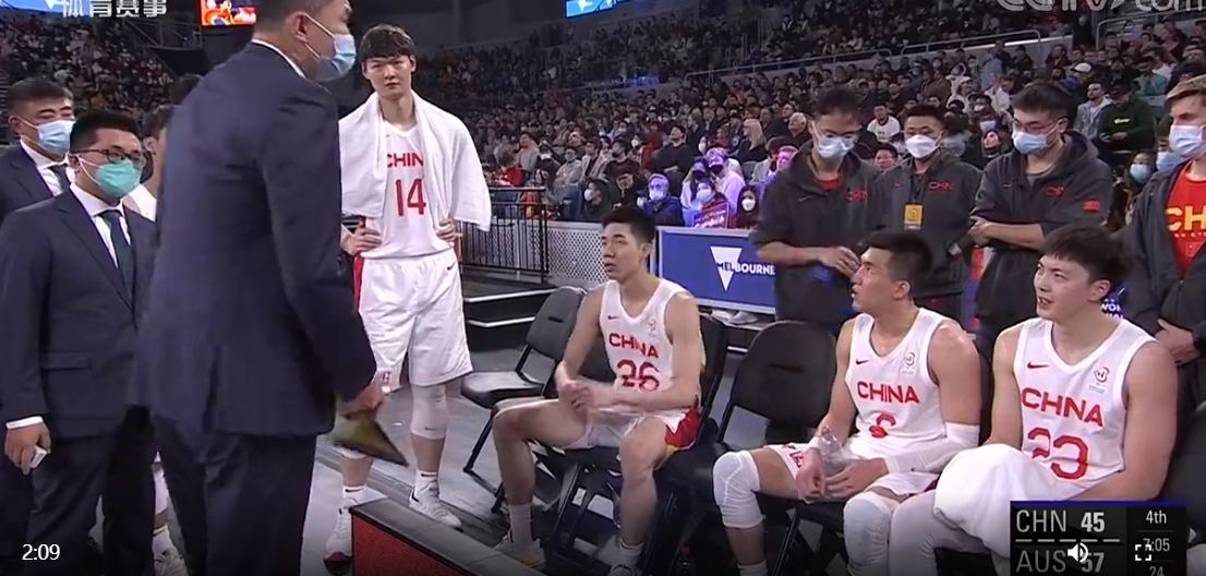 为什么nba教练是后卫(为什么郭艾伦等人只能“窝里横”？我们走进了美式后卫的误区)