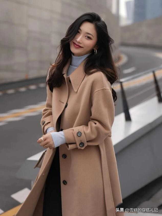 皮肤偏黑适合穿什么颜色的衣服（皮肤偏黑适合穿什么颜色的衣服橘黄色）-第4张图片-科灵网