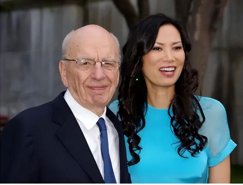 91岁默多克再离婚，前三任妻子已分走57亿，邓文迪靠孩子多拿30亿