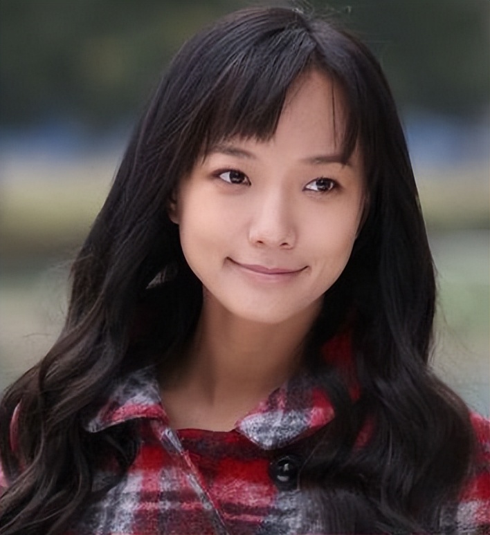 从坚决不拍裸戏,到近乎全裸出镜!"过气花旦"王珞丹的上位史