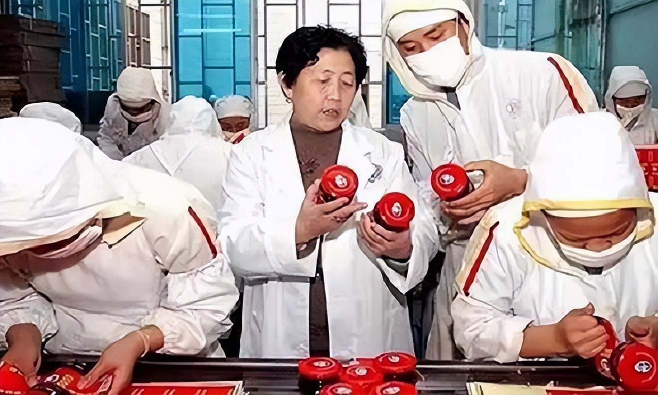 老干妈陶华碧 老干妈陶华碧去世了吗-山巅百科网